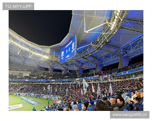 上海申花主力框架固定，替补深度能否支撑多线作战？